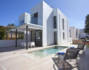 Villa Alicemar beach